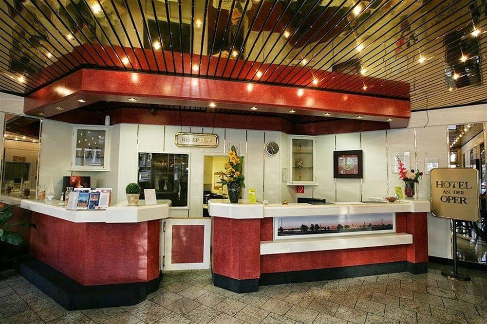 杜塞尔多夫歌剧院酒店 外观 照片